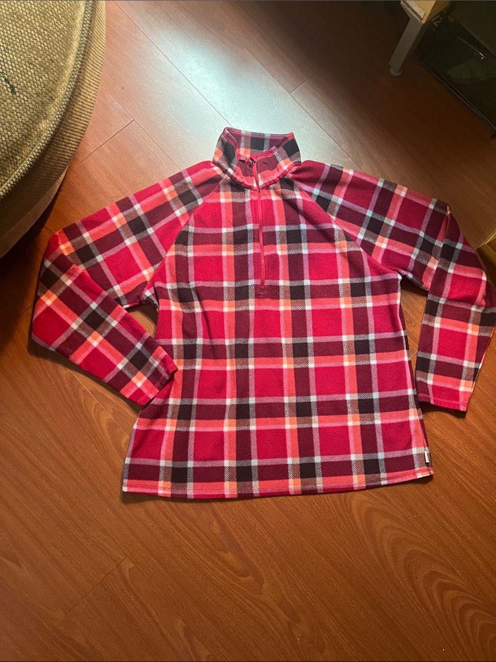 Eddie Bauer women’s Pink Plaid Fleece Jacket - Cozy Layering 3/4 front zip